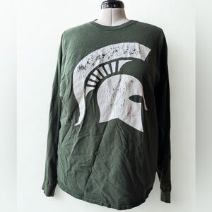 Michigan State Spartans Helmet Graphic Long Sleeve T Shirt Green 2XL